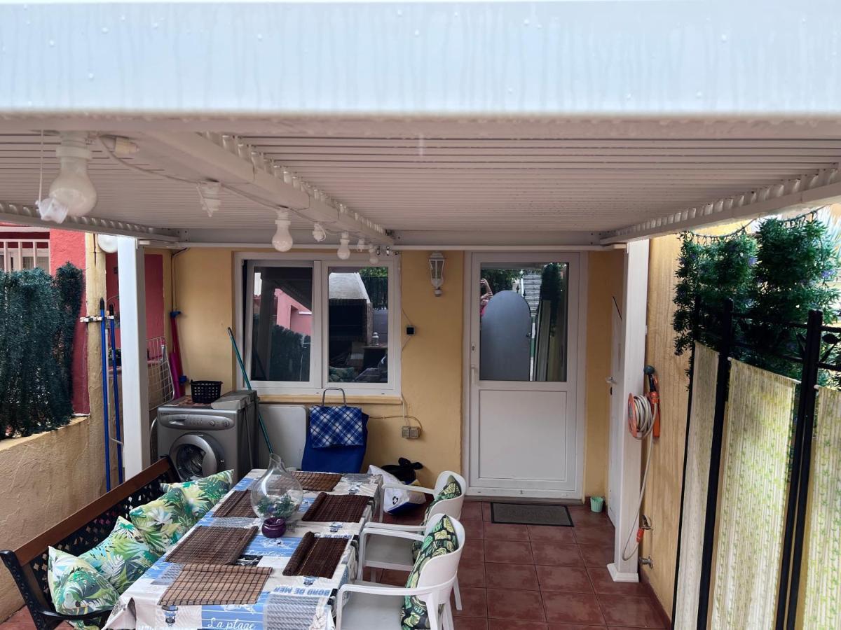 Apartamento Barbacoa, Piscina Y Playa La Pobla de Farnals Exteriör bild