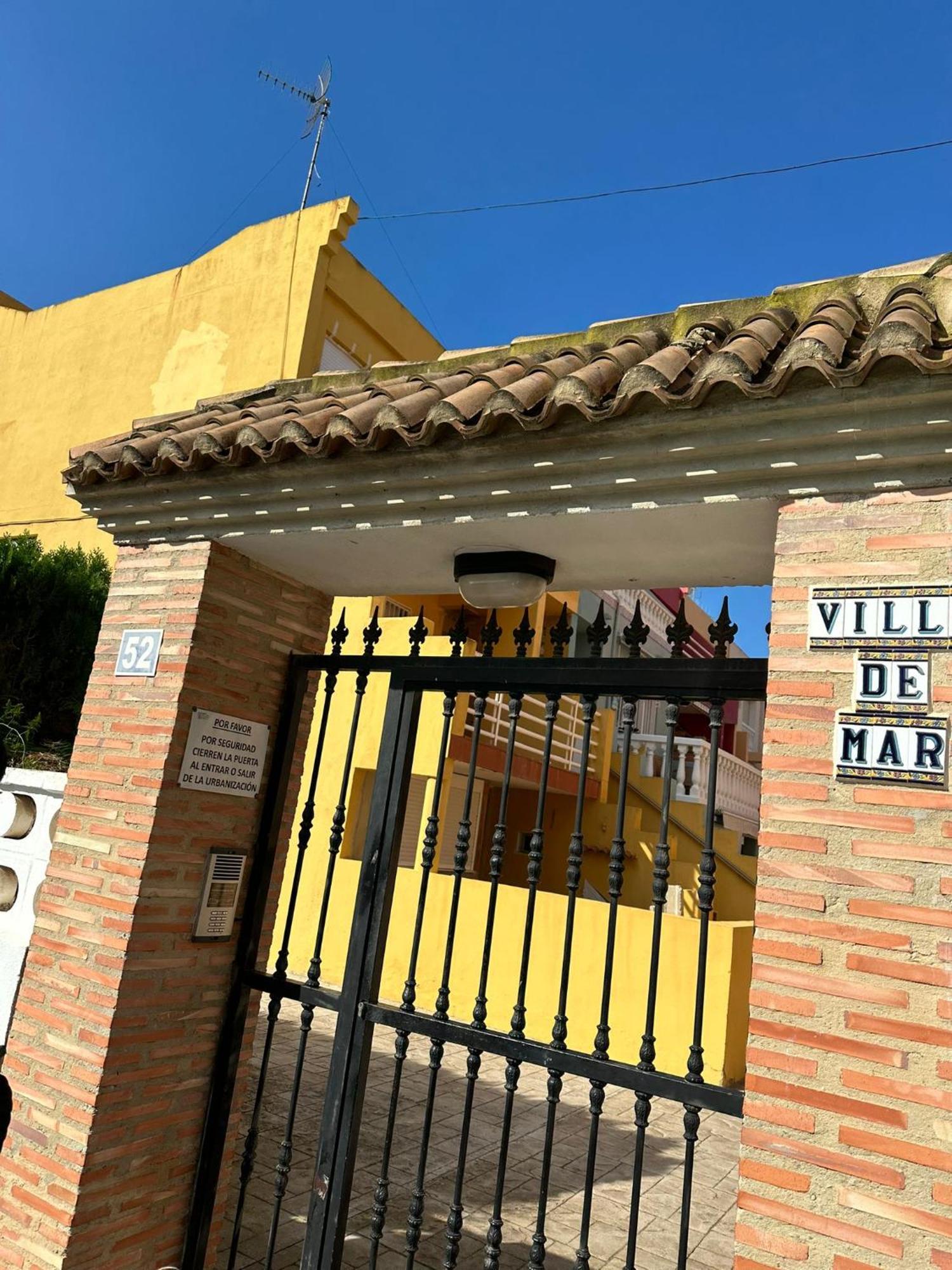 Apartamento Barbacoa, Piscina Y Playa La Pobla de Farnals Exteriör bild