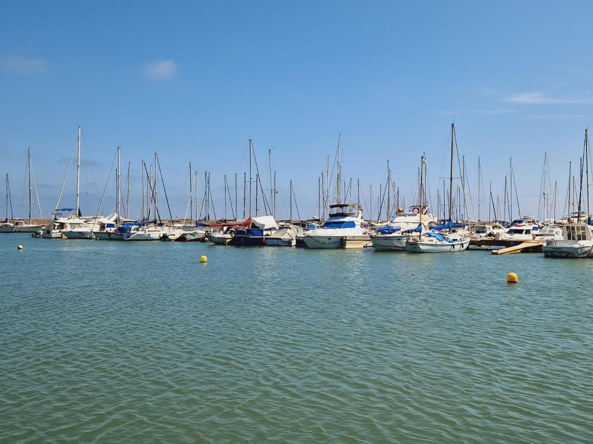 Apartamento Barbacoa, Piscina Y Playa La Pobla de Farnals Exteriör bild