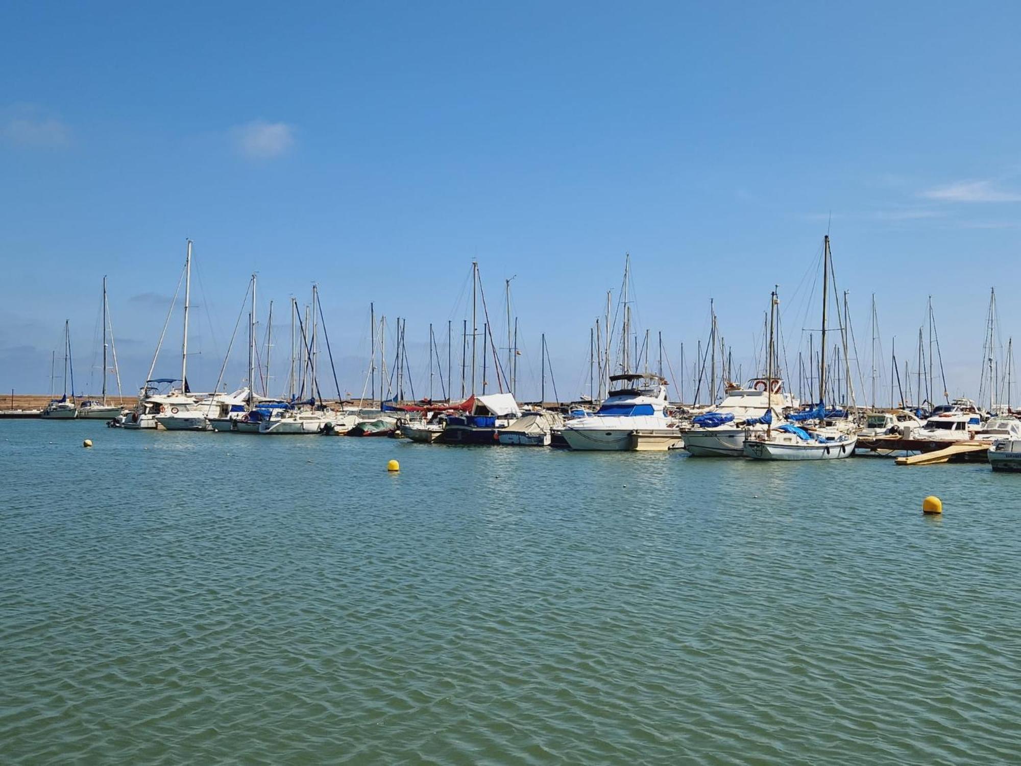 Apartamento Barbacoa, Piscina Y Playa La Pobla de Farnals Exteriör bild