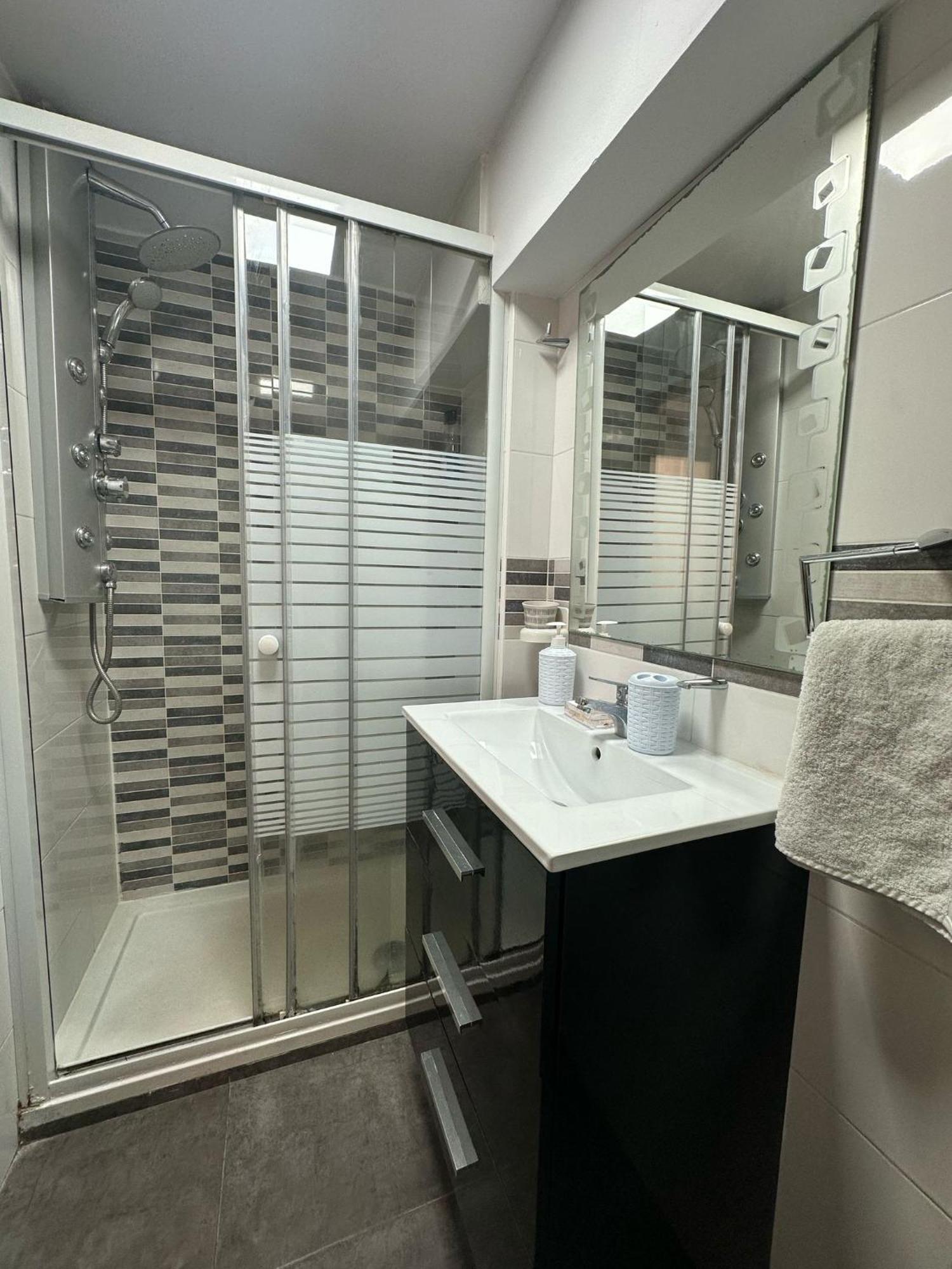 Apartamento Barbacoa, Piscina Y Playa La Pobla de Farnals Exteriör bild