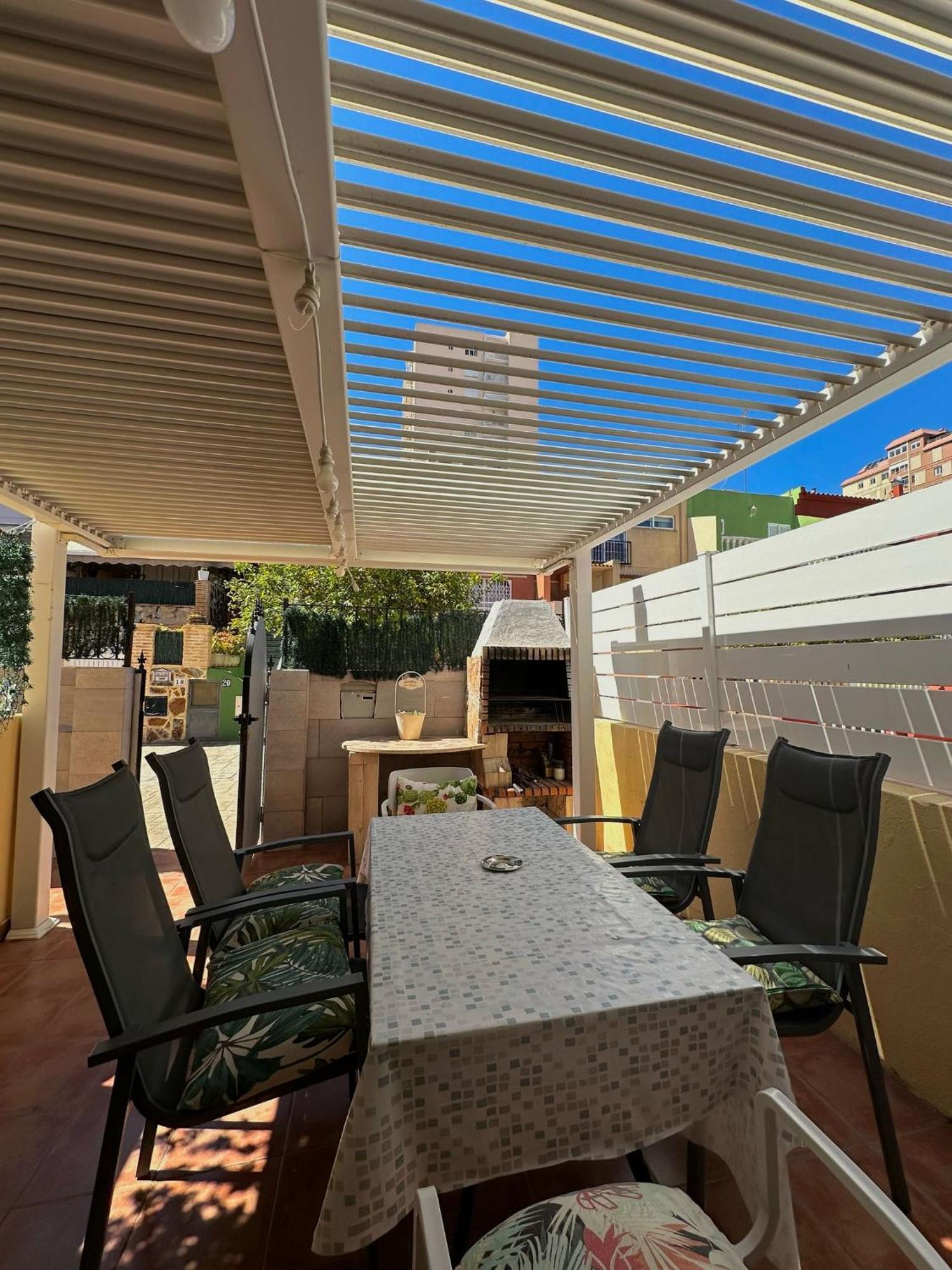 Apartamento Barbacoa, Piscina Y Playa La Pobla de Farnals Exteriör bild